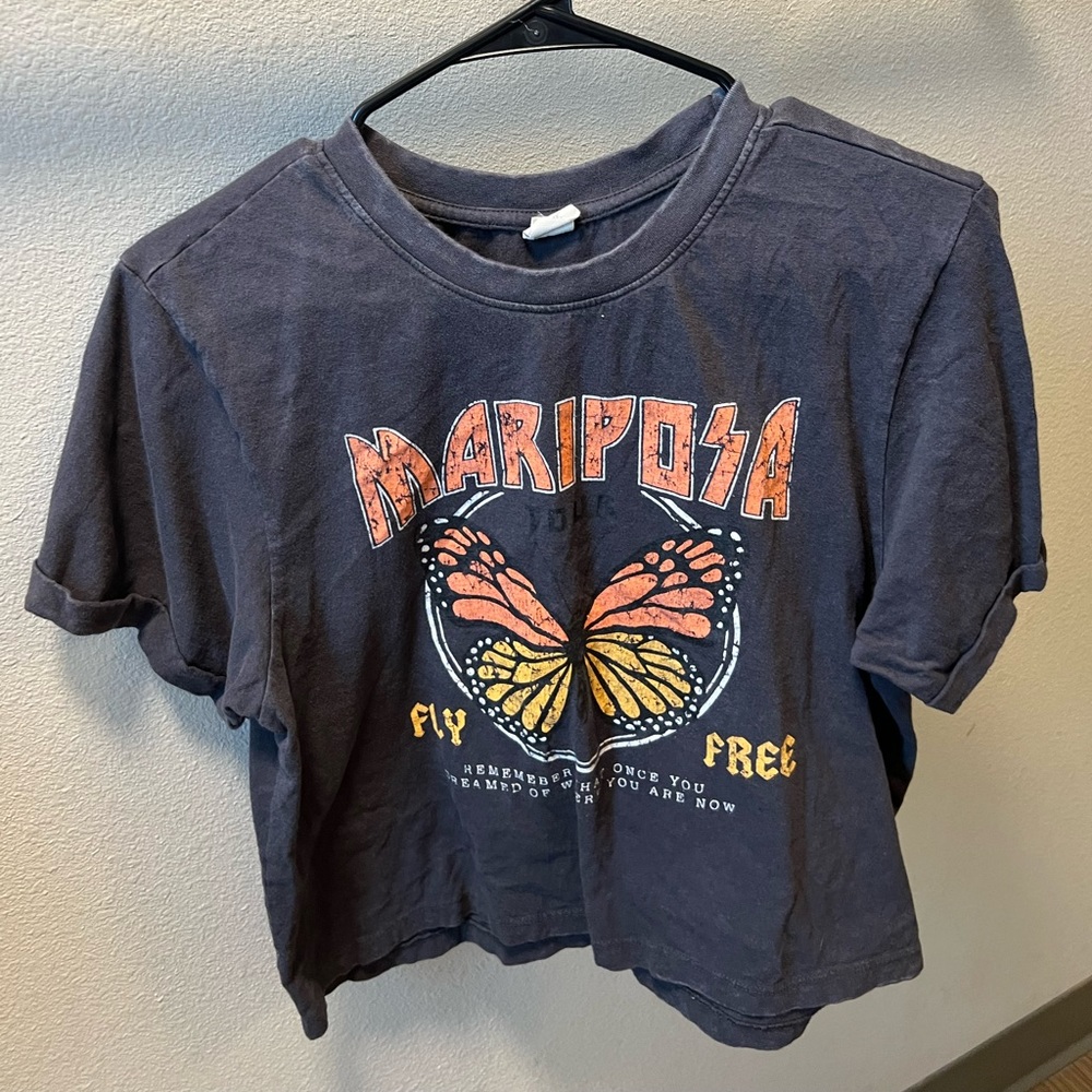Cropped tee